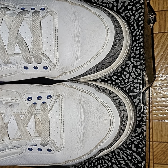 Air Jordan 3 Retro - Picture 4 of 15